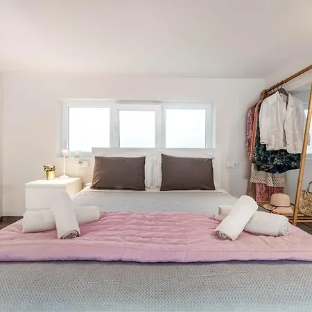 Olea Apartment *